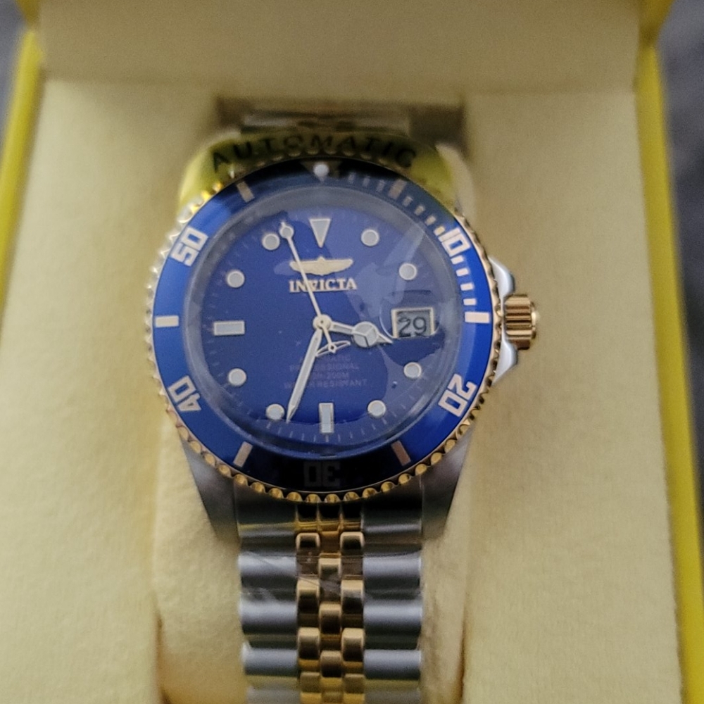 Automatic Pro Diver Invicta With Case - image 2